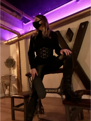 Dominatrix Barcelona - Professional Mistress